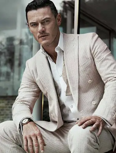 Luke Evans Wall Poster picture 367223