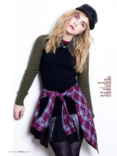 Maddie Hasson Men's Colored Hoodie - idPoster.com