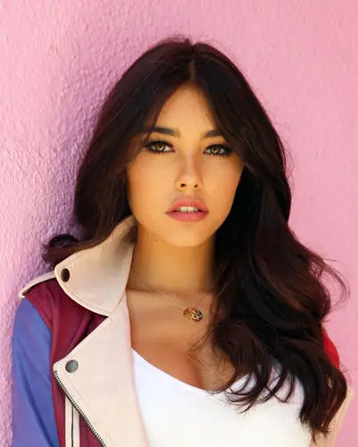 Madison Beer Wall Poster picture 466037