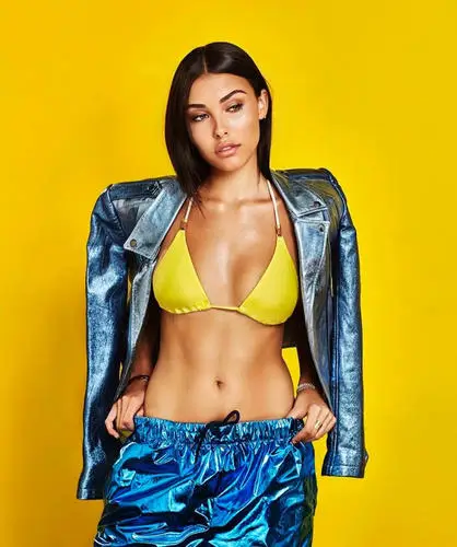 Madison Beer Jigsaw Puzzle picture 687380