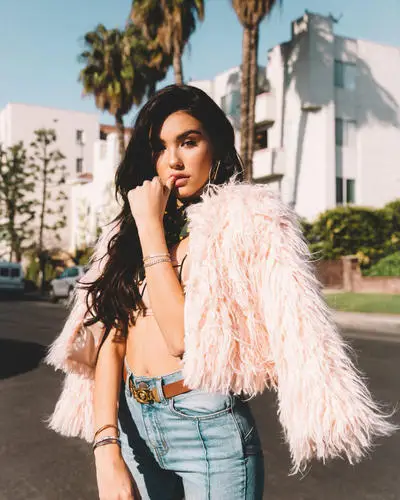 Madison Beer Computer MousePad picture 687395
