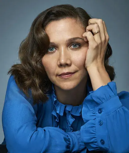 Maggie Gyllenhaal Protected Face mask - idPoster.com