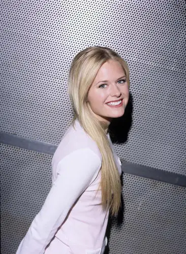 Maggie Lawson Wall Poster picture 490081