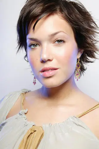 Mandy Moore Wall Poster picture 41320