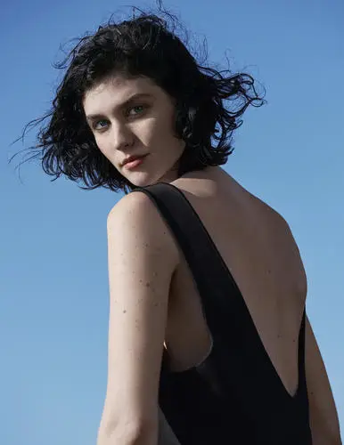 Manon Leloup Wall Poster picture 687435