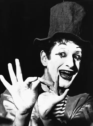 Marcel Marceau Wall Poster picture 478511