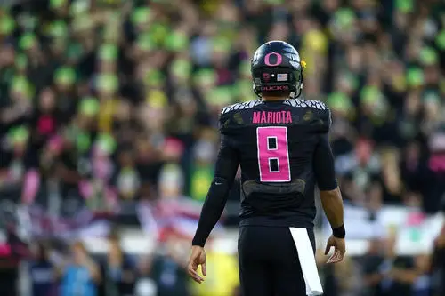 Marcus Mariota Wall Poster picture 720394