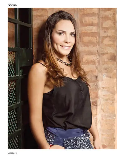 Maria Noel Barrionuevo Women's Colored  Long Sleeve T-Shirt - idPoster.com