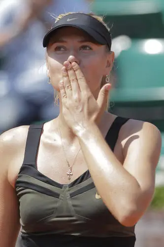 Maria Sharapova Protected Face mask - idPoster.com