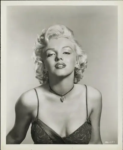 Marilyn Monroe Jigsaw Puzzle picture 313716