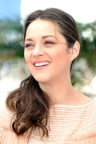 Marion Cotillard Wall Poster picture 181628