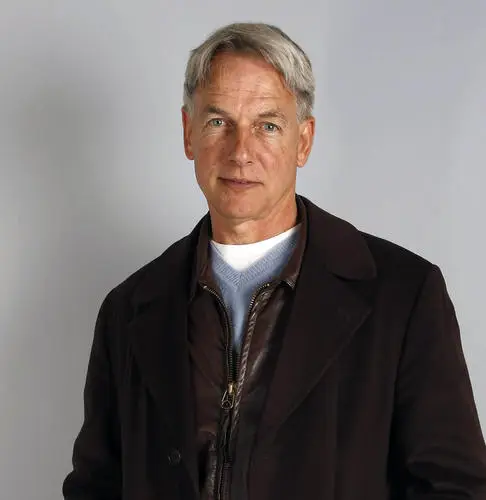 Mark Harmon Wall Poster picture 527341