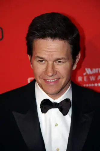Mark Wahlberg Computer MousePad picture 111231