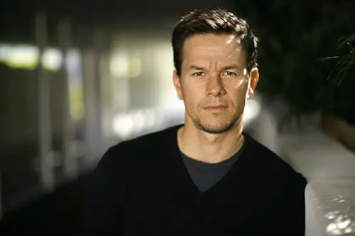 Mark Wahlberg Wall Poster picture 521213