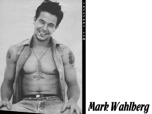 Mark Wahlberg White Tank-Top - idPoster.com