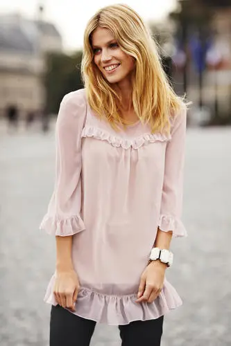 Masha Novoselova Women's Colored  Long Sleeve T-Shirt - idPoster.com