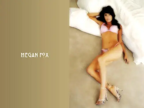 Megan Fox Tote Bag - idPoster.com