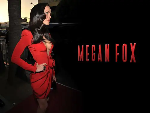 Megan Fox Protected Face mask - idPoster.com