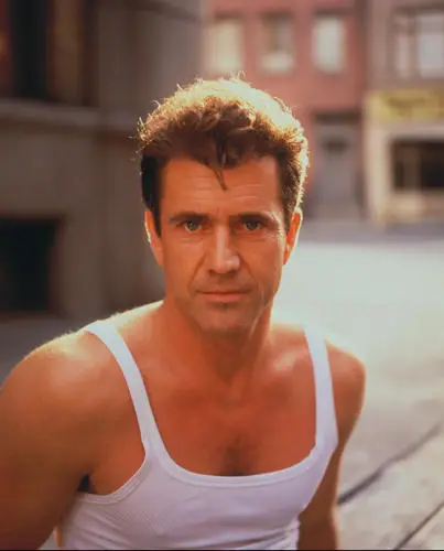 Mel Gibson Men's Colored  Long Sleeve T-Shirt - idPoster.com