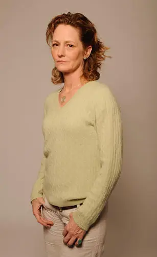 Melissa Leo Protected Face mask - idPoster.com