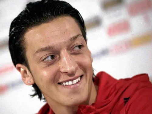 Mesut Ozil Wall Poster picture 671678