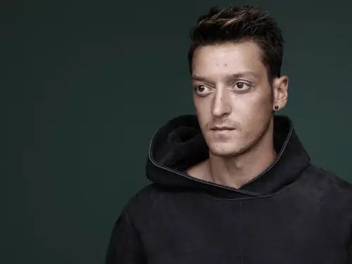 Mesut Ozil White Tank-Top - idPoster.com