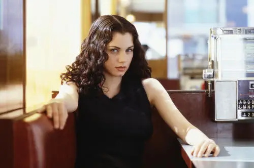 Mia Kirshner Jigsaw Puzzle picture 468825