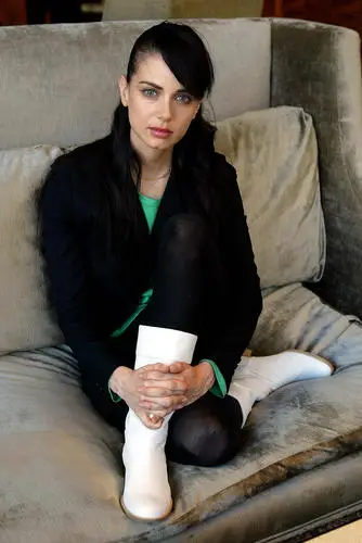 Mia Kirshner Wall Poster picture 468831