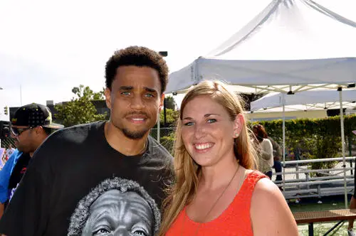 Michael Ealy White Tank-Top - idPoster.com