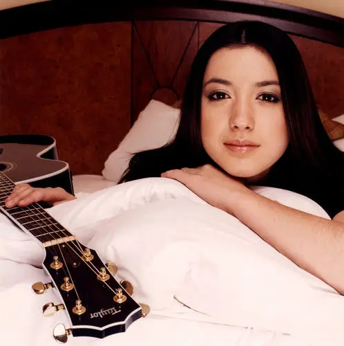 Michelle Branch Protected Face mask - idPoster.com