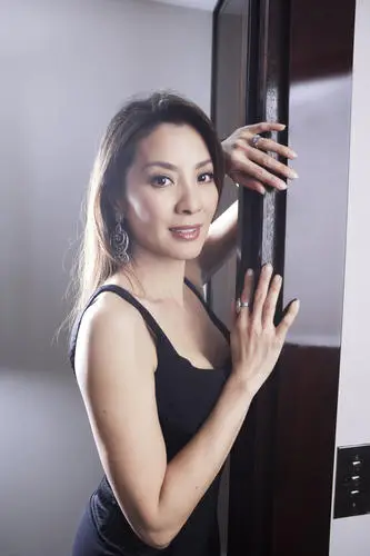 Michelle Yeoh Wall Poster picture 76972