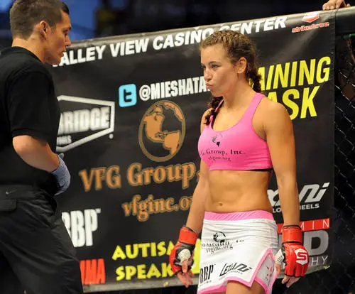 Miesha Tate Wall Poster picture 322988