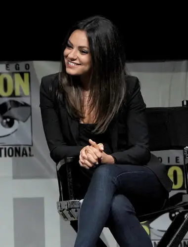 Mila Kunis Wall Poster picture 170045