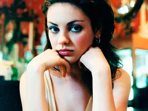 Mila Kunis Wall Poster picture 170188