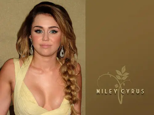 Miley Cyrus Computer MousePad picture 184287