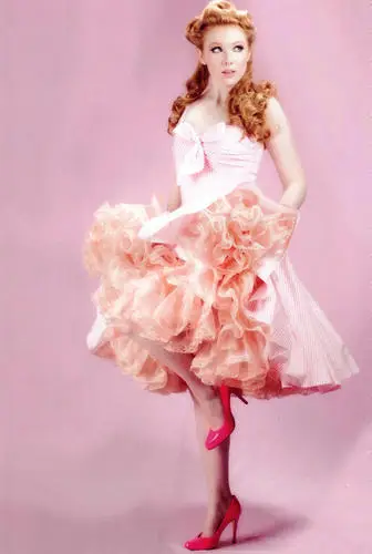Molly Quinn Jigsaw Puzzle picture 470363