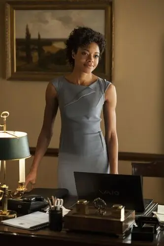 Naomie Harris Wall Poster picture 477440