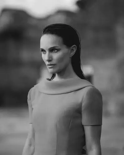 Natalie Portman Wall Poster picture 1062550
