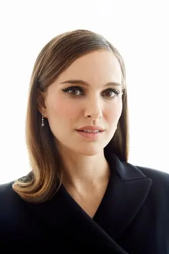 Natalie Portman Wall Poster picture 880121