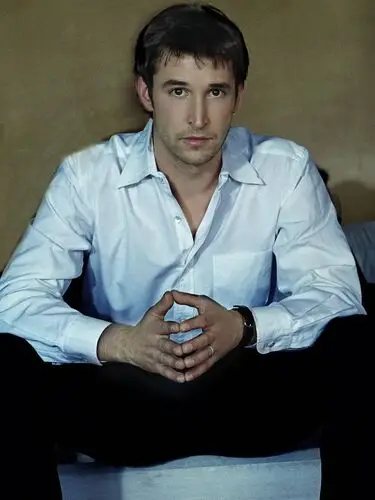 Noah Wyle Wall Poster picture 495145