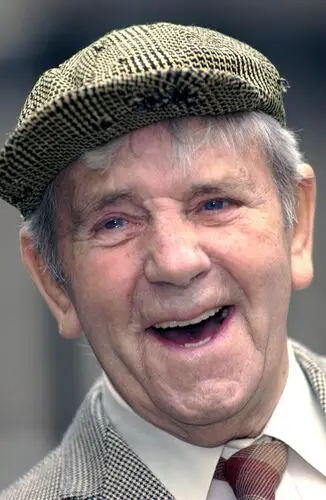 Norman Wisdom Wall Poster picture 526666