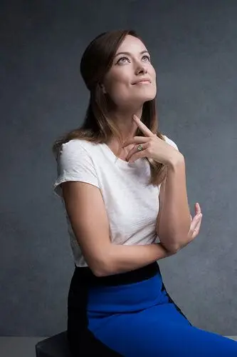 Olivia Wilde Women's Colored  Long Sleeve T-Shirt - idPoster.com