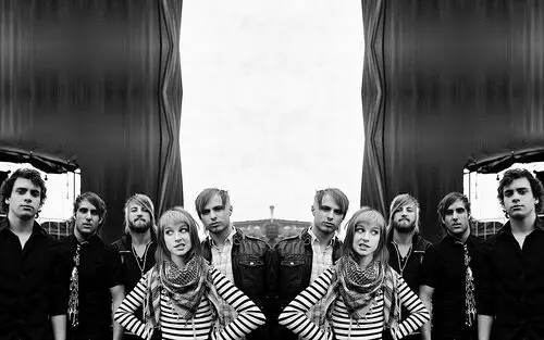 Paramore Jigsaw Puzzle picture 171515