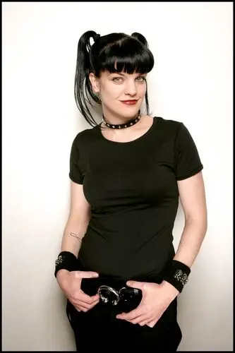 Pauley Perrette Wall Poster picture 378234