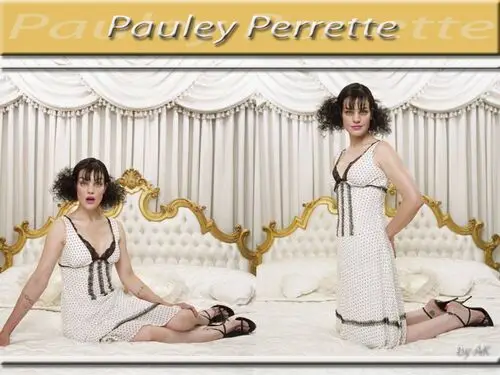 Pauley Perrette Women's Colored  Long Sleeve T-Shirt - idPoster.com