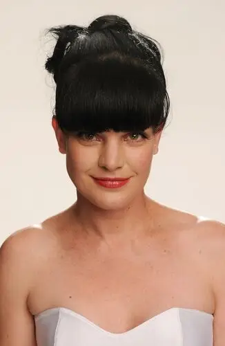 Pauley Perrette Computer MousePad picture 834488