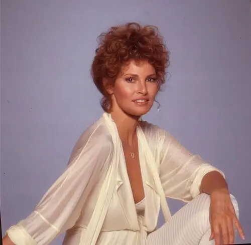 Raquel Welch Jigsaw Puzzle picture 503555