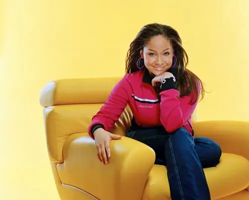 Raven Symone Wall Poster picture 503613