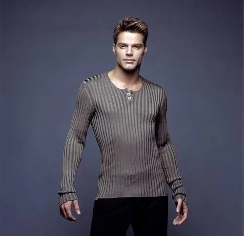Ricky Martin Wall Poster picture 485170