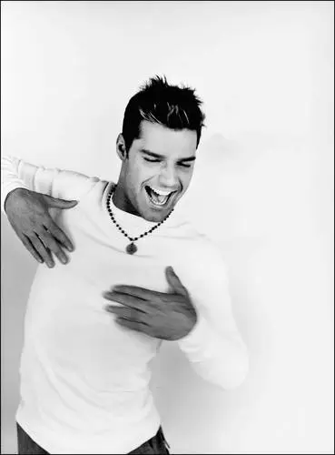 Ricky Martin Computer MousePad picture 517196